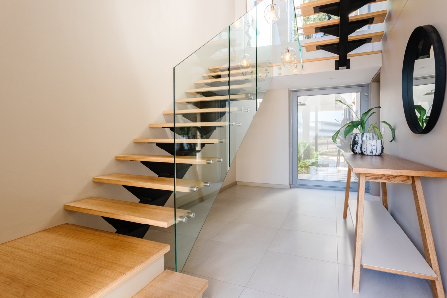 4 Bedroom Property for Sale in Kommetjie Western Cape